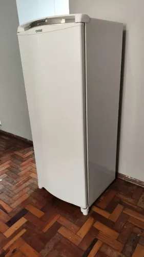 Geladeira Consul 300 Litros/ 5 Anos de Uso