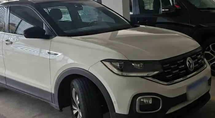 Volkswagen T-Cross Highline 1.4 TSI Flex 16V 5P AUT 2021