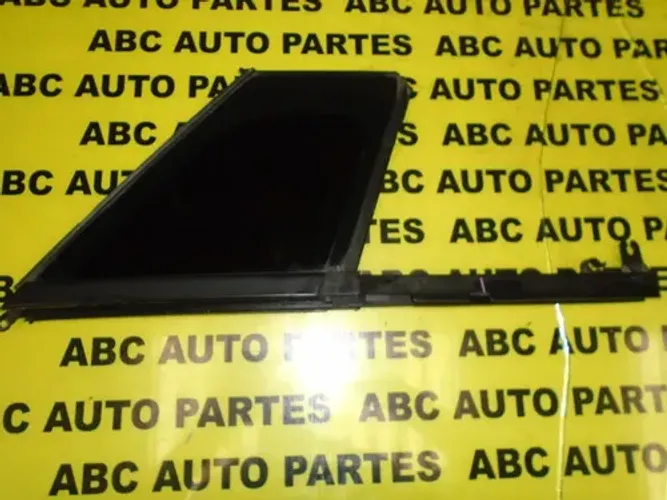 Vidro Fixo Porta Dianteira Direita Peugeot 3008 1.6 Thp 2013