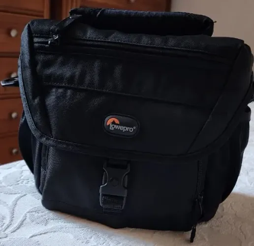Case Lowepro