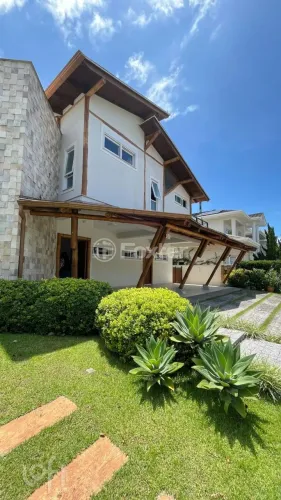 Casa em Condomínio à venda Rodovia Doutor Antônio Luiz Moura Gonzaga, Rio Tavares - Floria