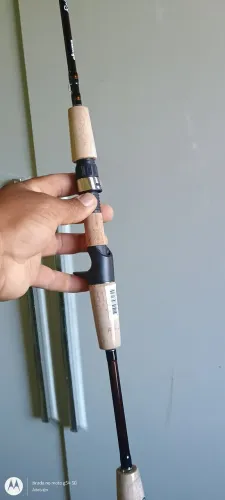 Vendo vara de  pesca nova