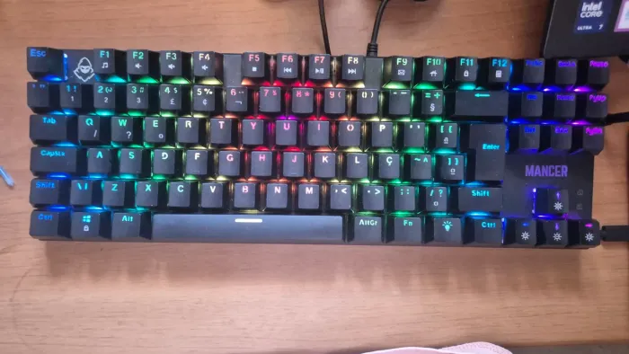 Teclado Mecanico 60%, Gamer RGB Switch Brown