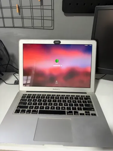 MacBook Air 13? (Early 2014) - A1466