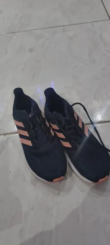Tênis Adidas 36 novo