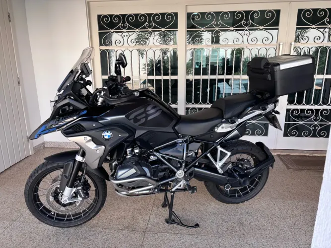 BMW R 1250 GS Pemium Tiple Black 2023