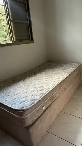 Cama box com colchão solteiro