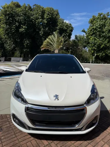 Peugeot 208 Allure 1.2 Flex 12V 5P Mec. 2017