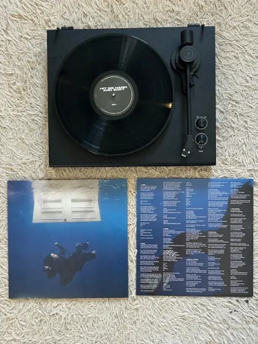 Disco de vinil Billie Eilish Hit me Hard And Soft