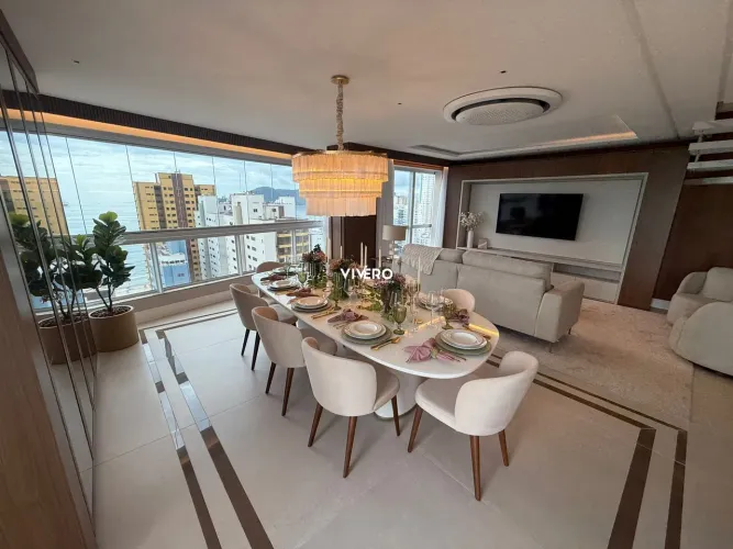 Cobertura duplex à venda em Balneário Camboriú com 4 suítes e piscina Olimpia
