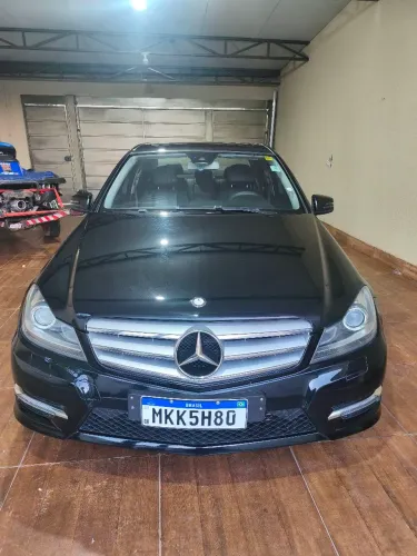 Mercedes-Benz C-200 CGI Avantgarde 1.8 16V 184cv Aut. 2014