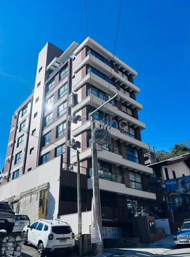 Estudio mobiliado no centro de Florianópolis