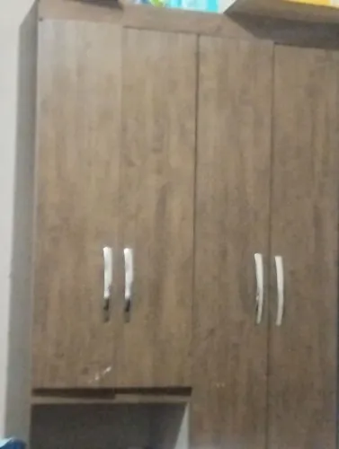Vendo um guarda roupas