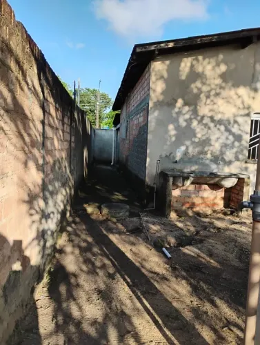 Vendo Casa no equatorial 