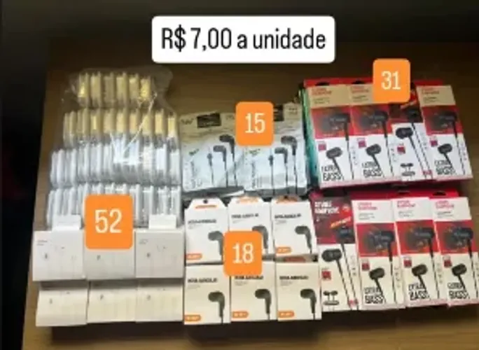 Lote de fone de ouvido para revenda