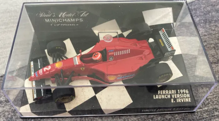 Ferrari Minichamps 1:43 E. Irvine 1996 - Edição Limitada