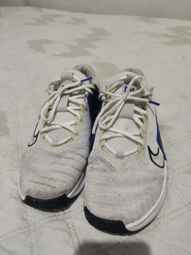 Tênis Nike Hyperfit 42