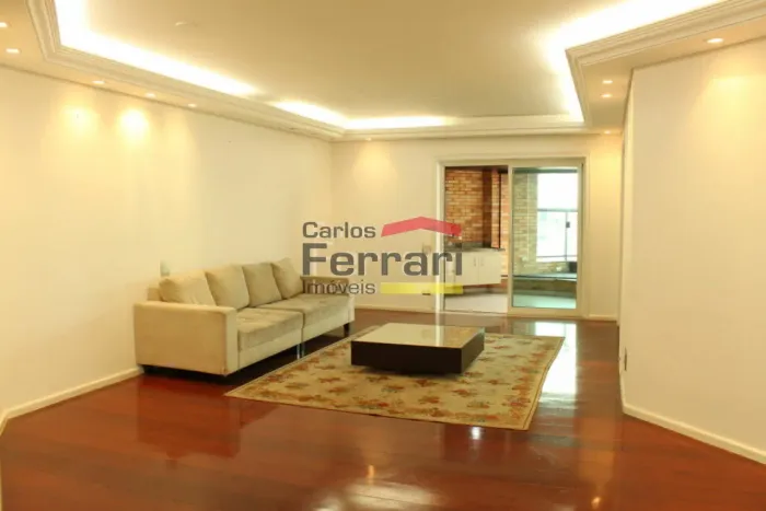 Apartamento com 3 Quartos para locação, 306 m² por R$ 7.500,00