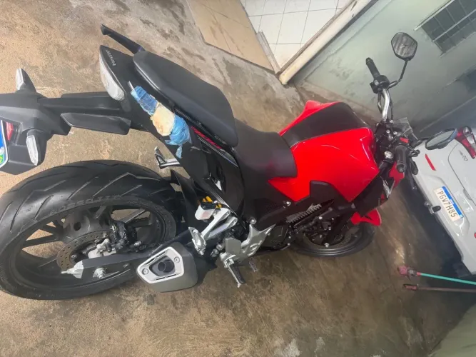 Vendo twister 300 zero nova loja R$ 23 mil