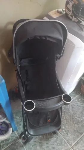 Vende-se um carinho perfeito por um preço bom