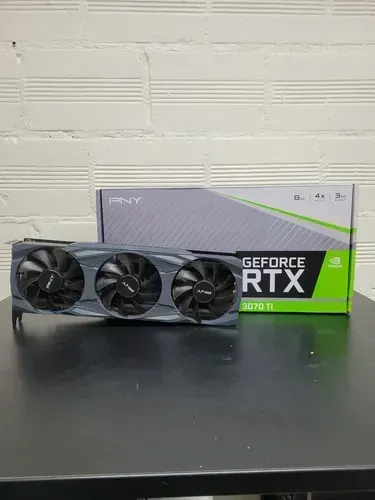 RTX 3070TI PNY 3 FANS - CONVERVADA DE MAIS (NUNCA ABERTA)
