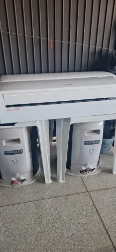 Ar condicionado 30.000 BTU inverter Agratto. 3 meses de uso