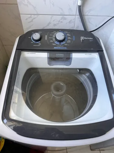 Máquina de lavar Electrolux 13kg