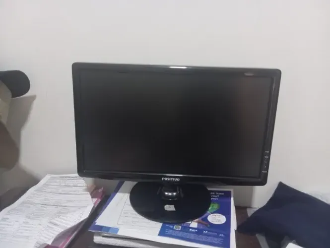 Monitor Positivo Smile 851 19 Led 1366x768 60hz