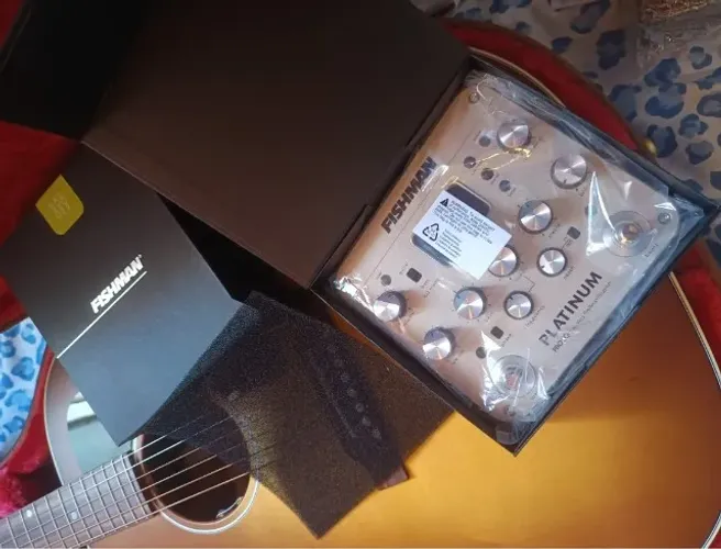 Pedal Fishman Aura Di Preamp P/ Violão  PAura