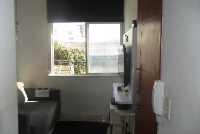Imóvel mobiliado à venda ZN RJ