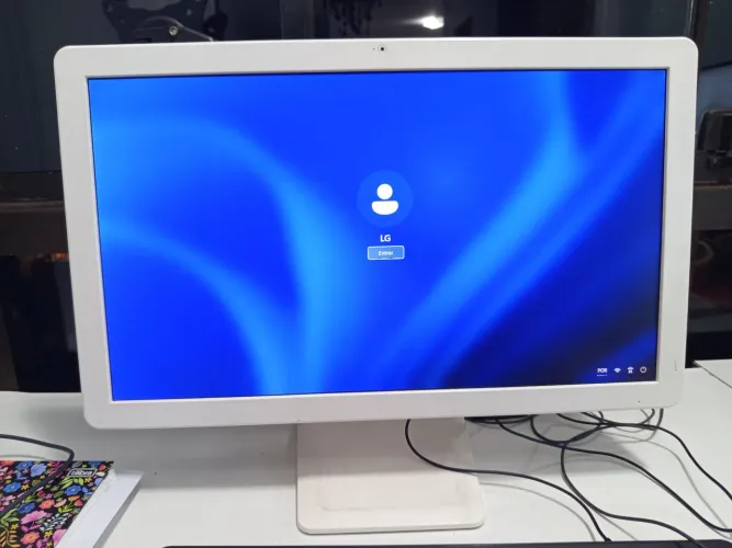 lg 22v240