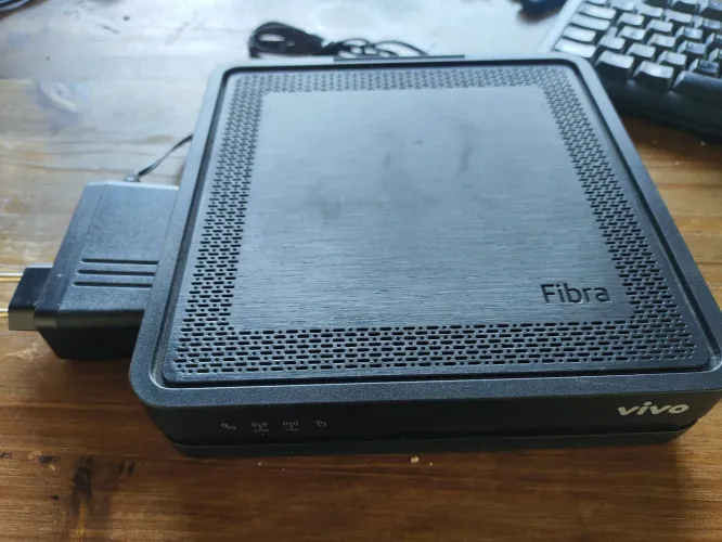 Roteador ONU GPON Dual Band 2.4/5GHz Gigabit + Fonte