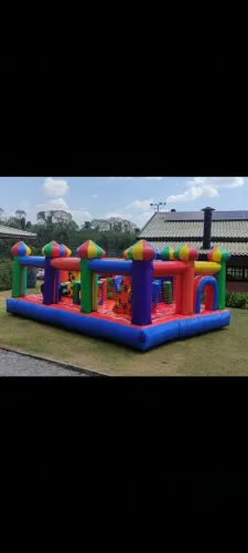 BRINQUEDOS INFLÁVEIS ALUGUEL