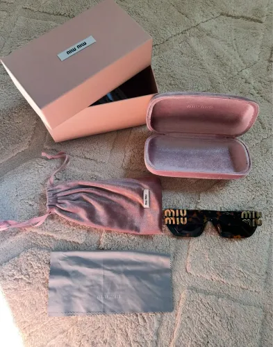Óculos original MIU MIU