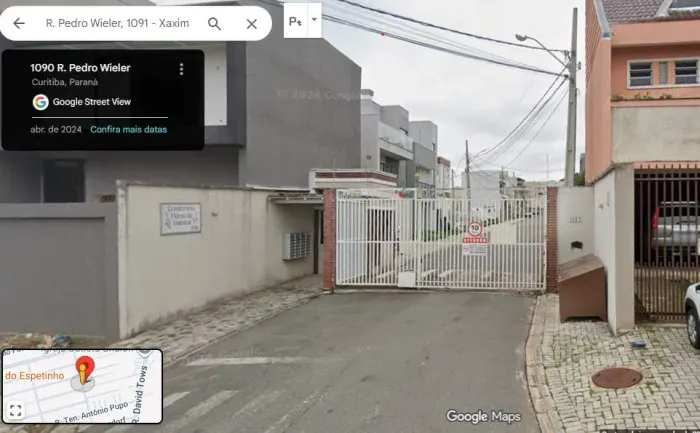 Sobrado para Venda em Curitiba, Xaxim, 3 dormitórios, 3 suítes, 5 banheiros, 4 vagas