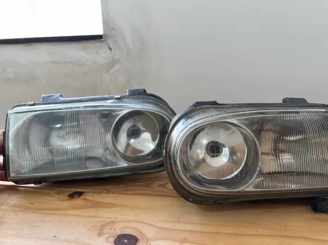 Par de farol foco duplo Gol Gti / Tsi G2