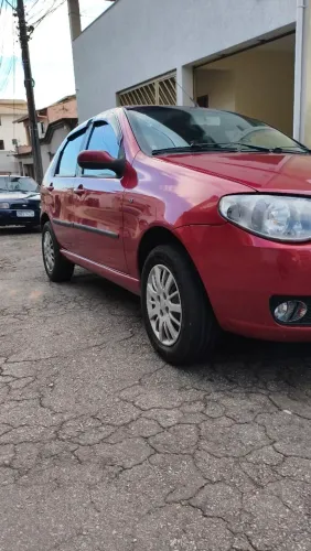 Fiat Palio HLX 1.8 MPI 8V 103cv 4P 2004