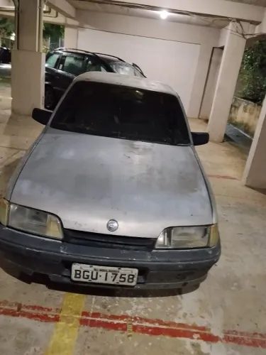 Chevrolet Monza GL 2.0 Efi/sl/l/650/club/barc.2e4p (álcool) 1988