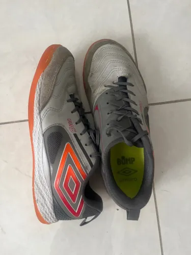 Chuteira futsal umbro pro 5 bump
