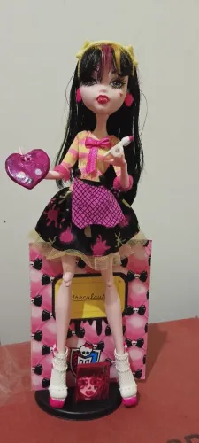 Monster High draculaura