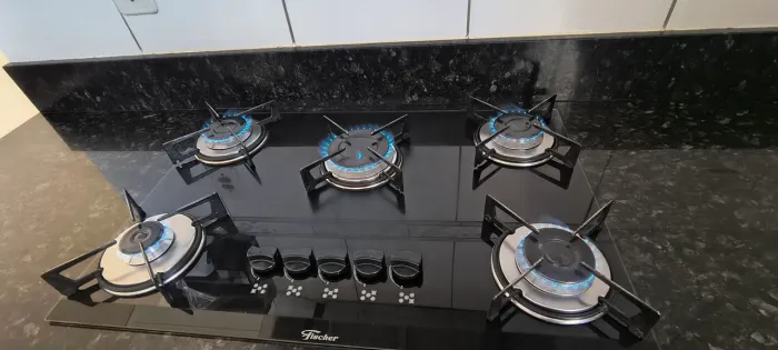 Vende-se fogão Cooktop 5 bocas