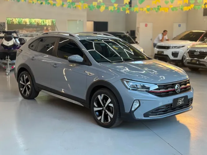 Volkswagen Nivus Highline 1.0 200 TSI Flex AUT 2021