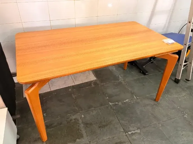 mesa jantar 2 mesas de cabeceira