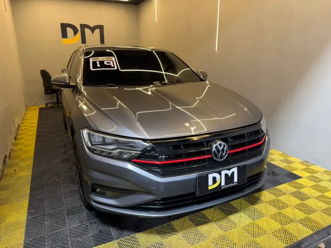 Volkswagen Jetta Comfortline 1.4 TSI 16V 4P Aut. 2018