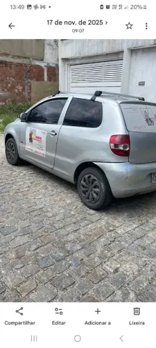 Volkswagen Fox City 1.0mi/ 1.0mi Total Flex 8V 3P 2006