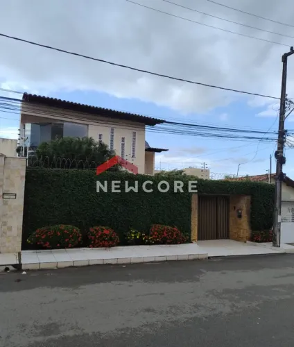 Casa em Rua Um - Jardim de Fátima - São Luís/MA