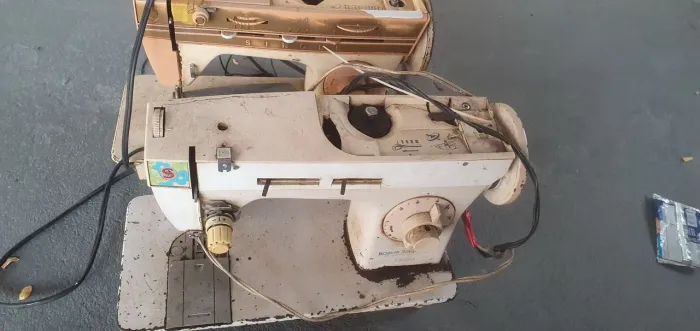 Maquina de costurar