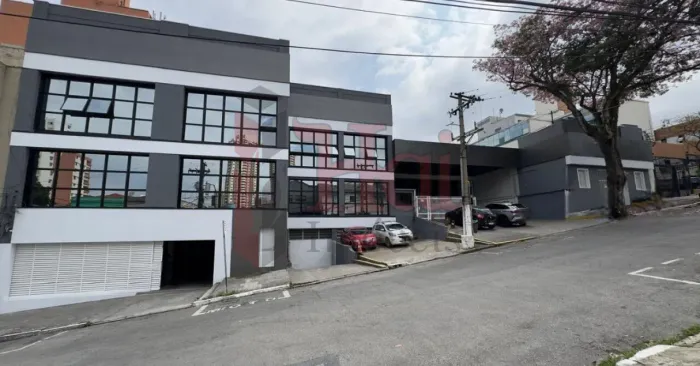 Prédio de 4.200 m² para Venda ou Locação no Cambuci