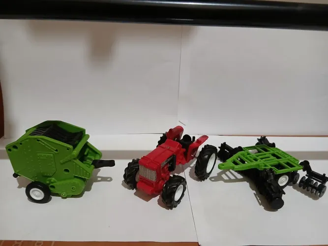 Miniatura trator new ray