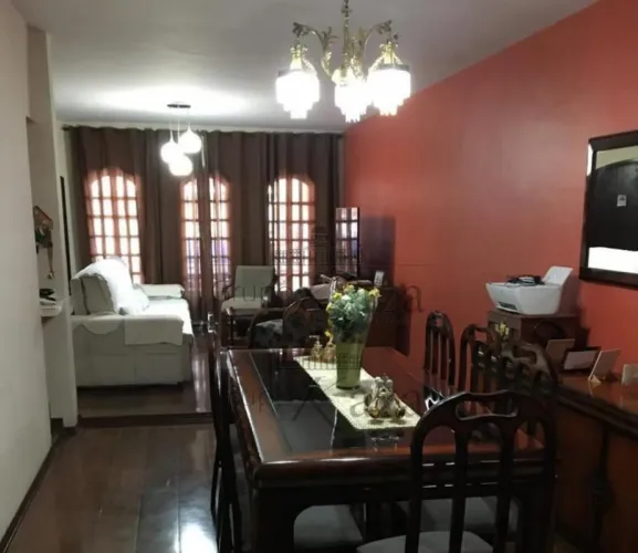 Casa Sobrado - Jardim Satélite - 4 Dormitórios - 336m².